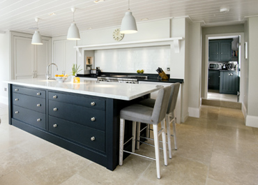 Bespoke Classic English Kitchens